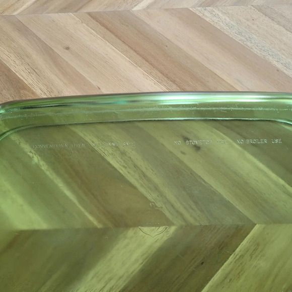 Vintage Anchor Hocking Green  Glass Casserole Baking Dish 3 QT USA 21 - Picture 8 of 8